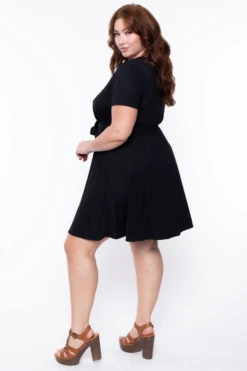 Plus Size Lucy Flare Dress - Black -Kitchensuppliesdeal 20200820 IMG 5982
