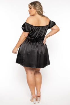 Plus Size Evianna Short Sleeve Satin Dress - Black 5 Plus Size Evianna Short Sleeve Satin Dress - Black -Kitchensuppliesdeal curvy sense dresses plus size evianna short sleeve satin dress black 31791957180513