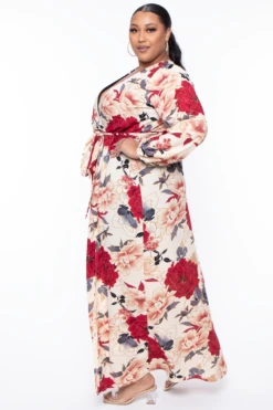 Solid Plus Size Holly Floral Sheer Maxi Dress - Red -Kitchensuppliesdeal curvy sense dresses plus size holly floral sheer maxi dress red 29587733020769