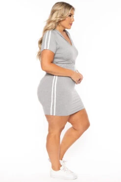Plus Size Sporty Varsity Stripe Hoodie Dress - Heather Grey 4 Plus Size Sporty Varsity Stripe Hoodie Dress - Heather Grey -Kitchensuppliesdeal curvy sense dresses plus size sporty varsity stripe hoodie dress heather grey 30119497498721
