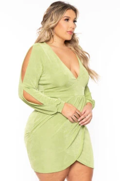 Plus Size Vienna Slit Sleeve Dress - Green -Kitchensuppliesdeal curvy sense dresses plus size vienna slit sleeve dress green 31079839793249