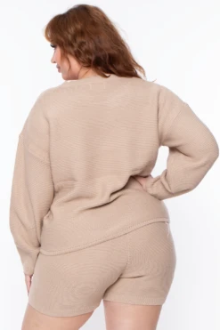 Plus Size Knit Sweater And Shorts Set - Taupe -Kitchensuppliesdeal curvy sense matching sets plus size knit sweater and shorts set taupe 29587171049569