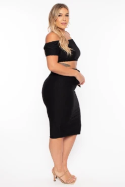 Plus Size Off The Shoulder Textured Matching Set - Black 5 Plus Size Off The Shoulder Textured Matching Set - Black -Kitchensuppliesdeal curvy sense matching sets plus size off the shoulder textured matching set black 29261434617953